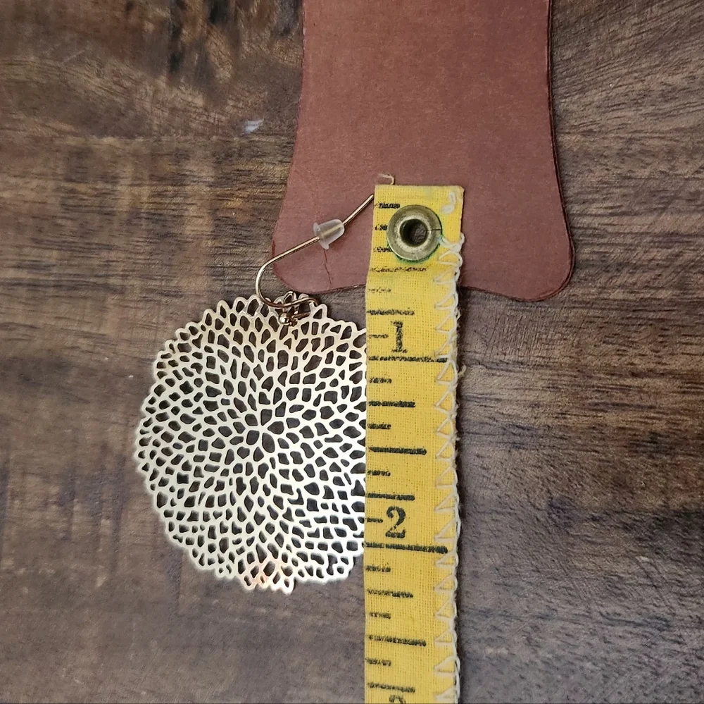 Noir Gold Statement Earrings - Picture 5 of 5